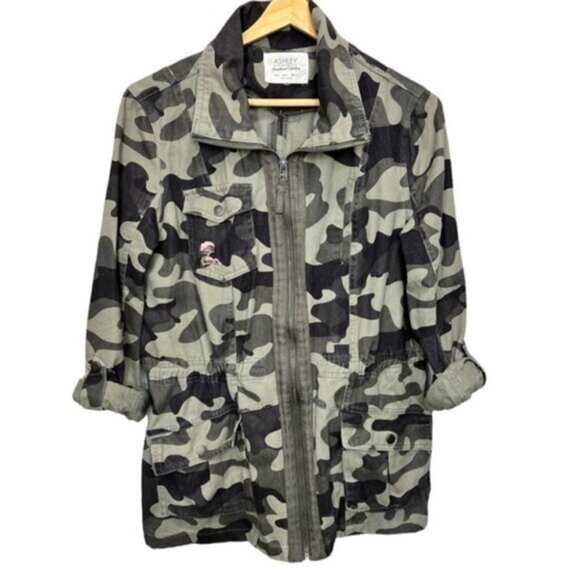 Ashley By 26 International Jackets & Blazers - Ashley By 26 INTERNATIONAL Downtown Collection Camouflage Jacket Size Large